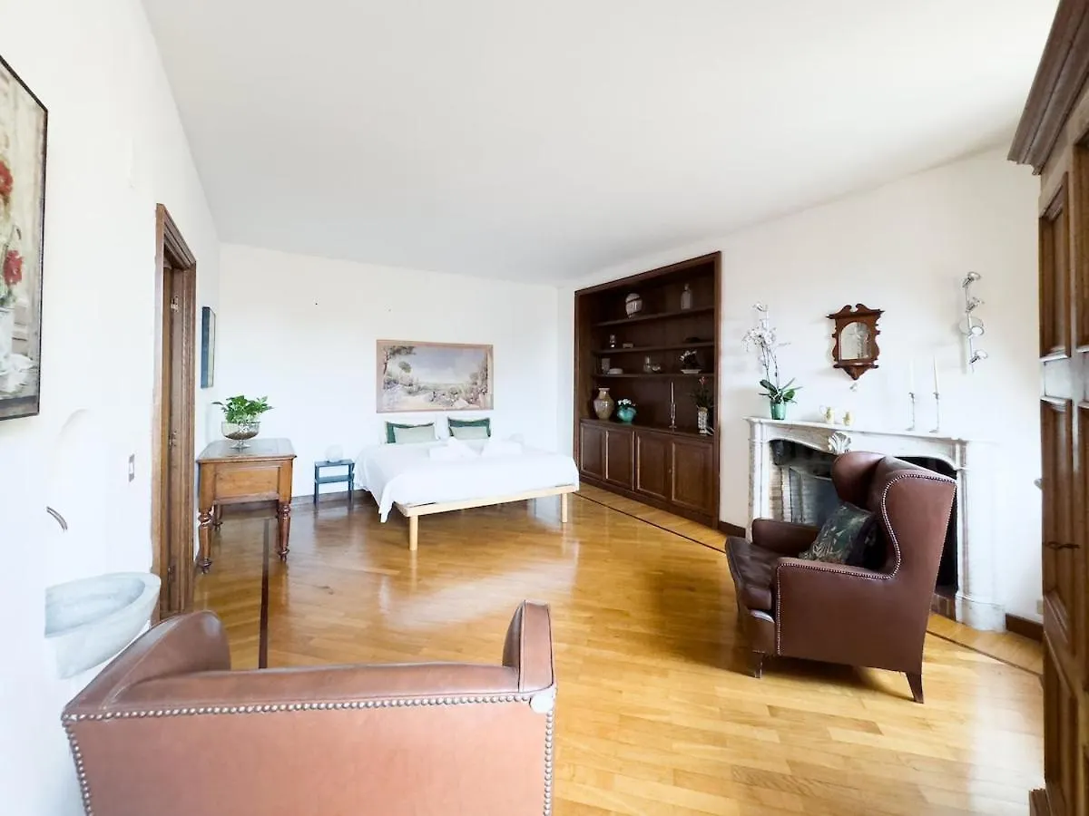 Maison Giulia Rom 0*,